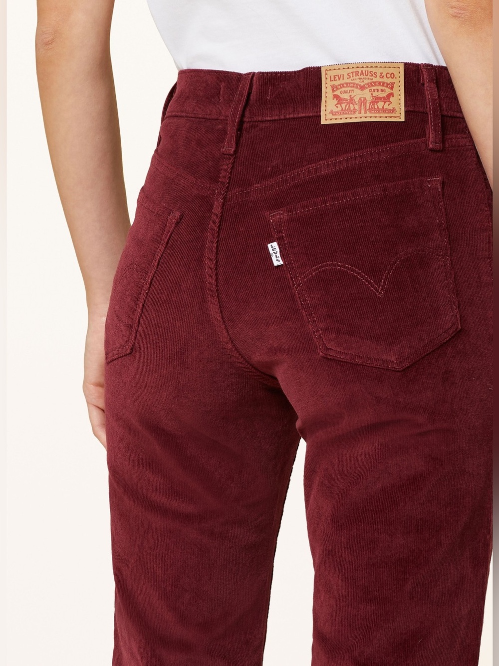 Levi’s Ribcage Jeans
